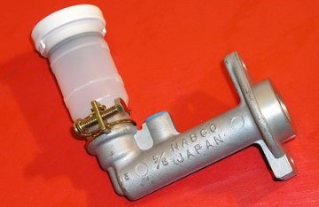 Picture of Clutch Master Cylinder Non-OEM 3000GT/Stealth