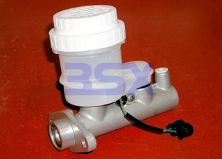 Picture of Brake Master Cylinder Non-OEM - 3S with NO ABS