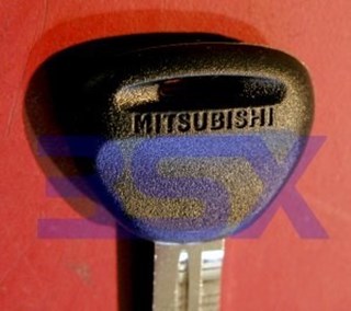 Picture of Ignition Key OEM Mitsubishi 3000GT Rubber End