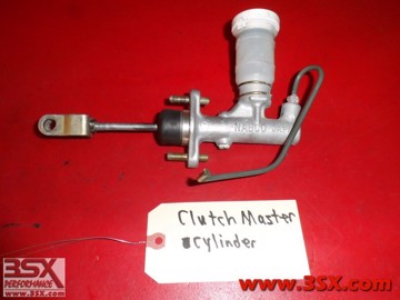 Picture of USED Clutch Master Cylinder FWD 91-99