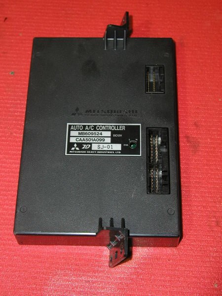 Picture of USED A/C CLIMATE CONTROL COMPUTER UNIT MB609524