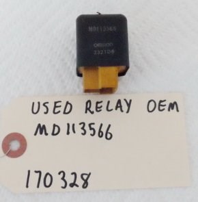 Picture of USED Relay OEM MD113566