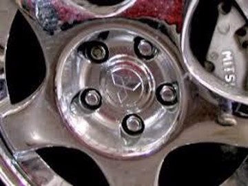 Picture of Center Cap Wheel OEM Mitsu 94-96 Chrome 'Spyder' Wheel *DISCONTINUED*