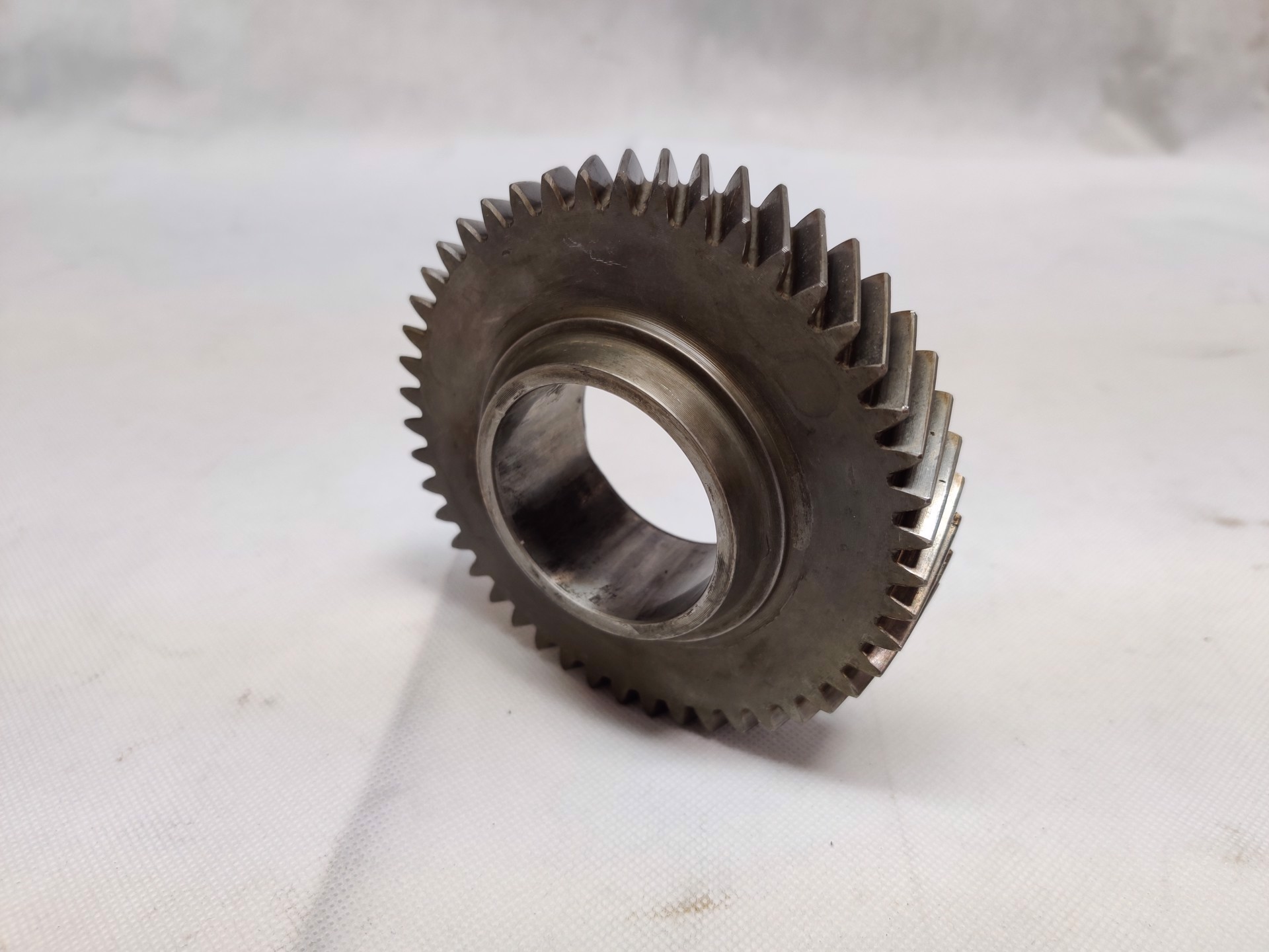 Picture of USED AWD Tranny Gear - 5-spd 5th Gear Input Shaft