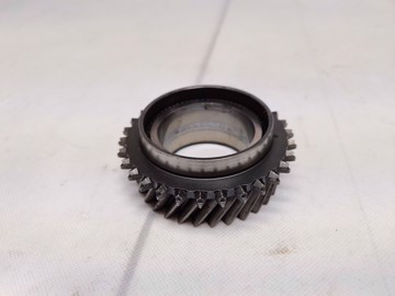 Picture of USED AWD Tranny Gear - 5-spd 5th Gear Intermediate Shaft