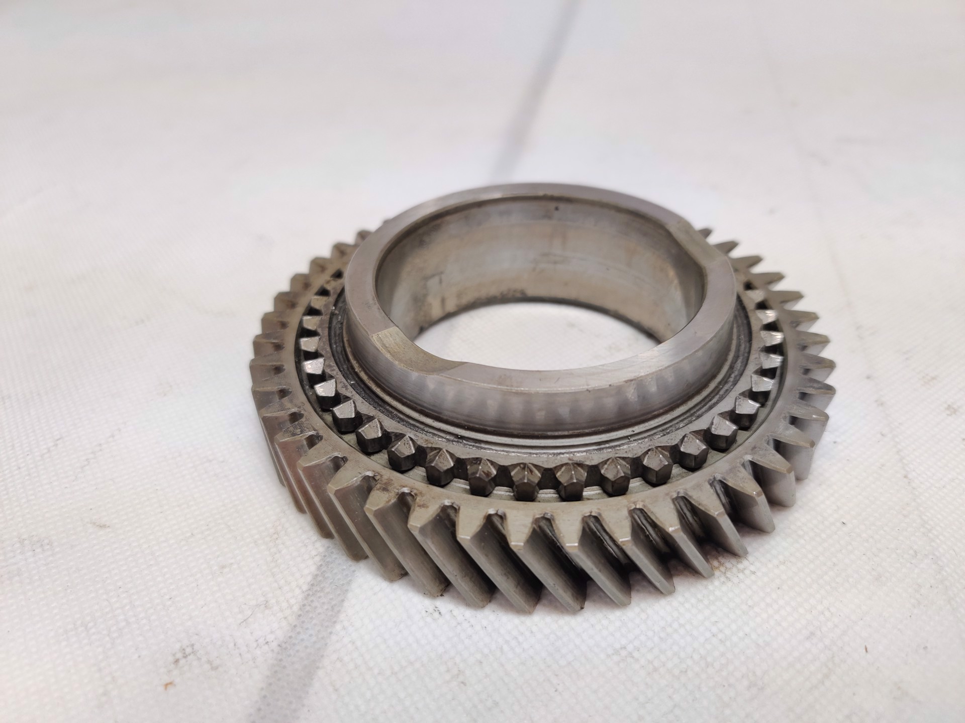 Picture of USED AWD Tranny Gear - 6-spd 5th Gear Input Shaft