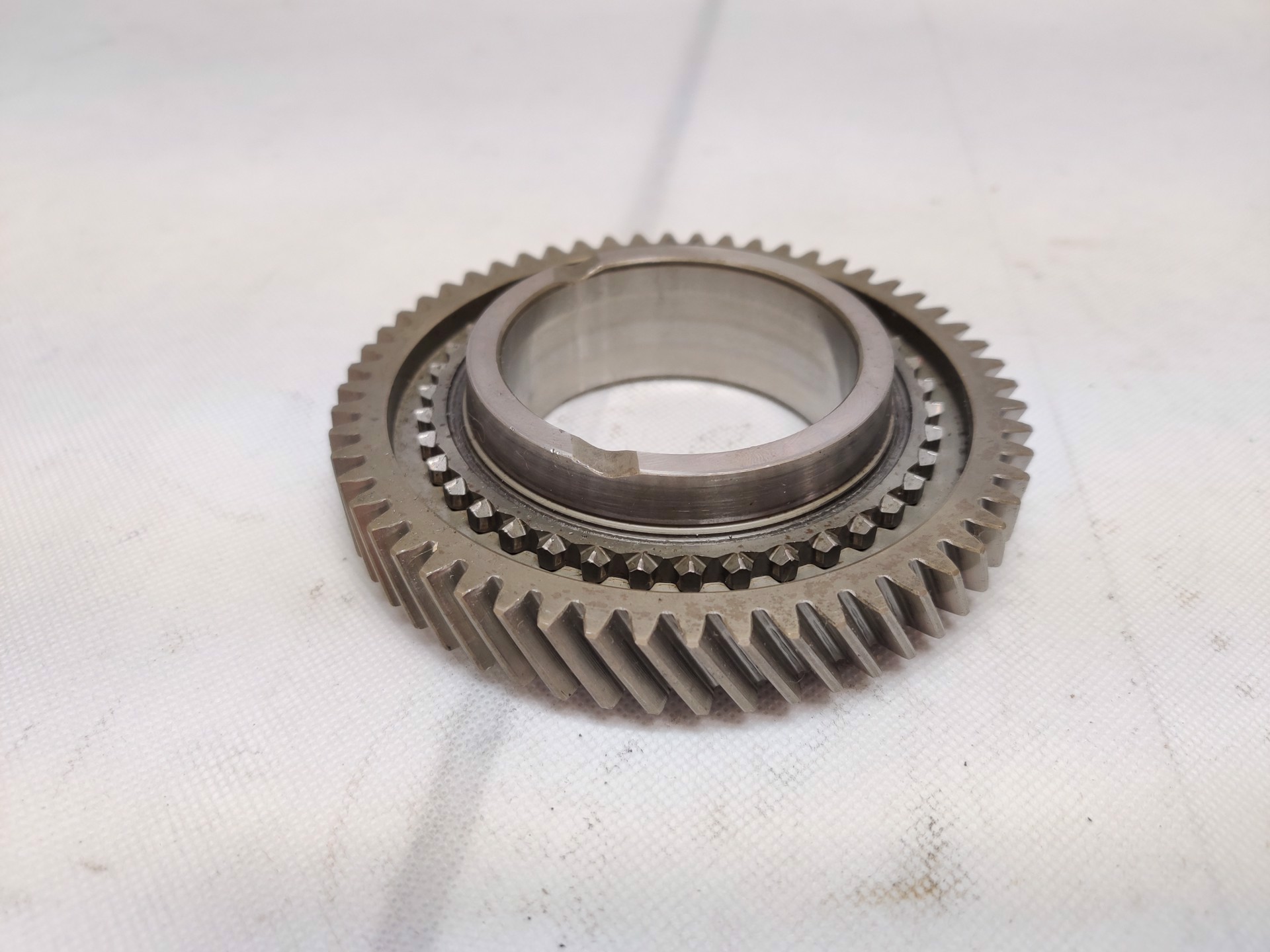 Picture of USED AWD Tranny Gear - 6-spd 6th Gear Input Shaft