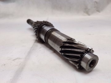 Picture of USED AWD Tranny SHAFT - INPUT 5-speed 91-92 (small hole)