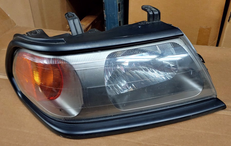 Picture of Clearance: JDM Pajero Sport Headlight, Right Side RH 100-87415