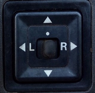 Picture of USED - Mirror Control Switch for Side Mirrors All 3S