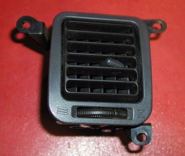 Picture of USED Air Vent Driver Side 96-99 Black