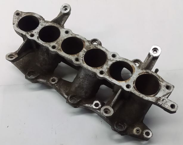 Picture of USED DOHC Lower Intake Manifolds